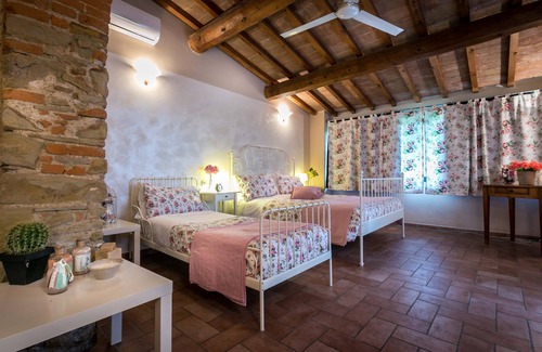 Barberino di Mugello Bed & Breakfast | Il Vignolino Bed and Breakfast