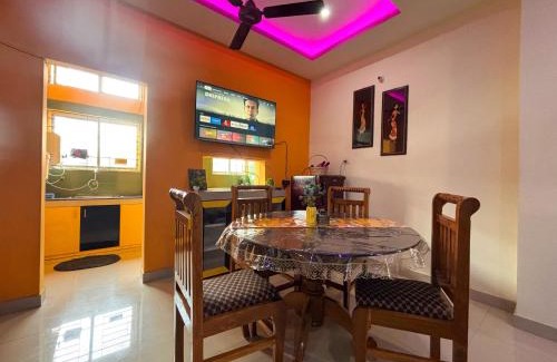 Sualkuchi House | Ila's AlohiGhar - Unit1 Budget friendly Rooms AC and Non-AC
