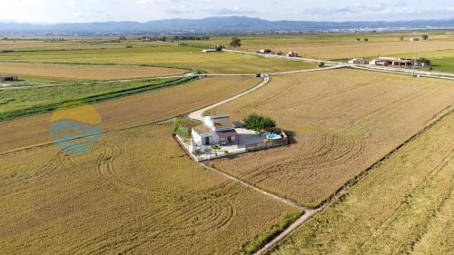 Deltebre House | Illa - Casa rural aislada con piscina y cerca playa de la Marquesa -Deltavacaciones