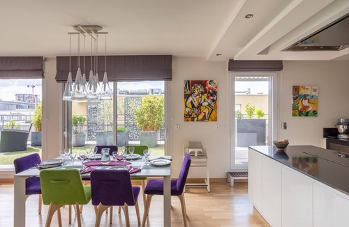 Saint-Helier Apartment | ILLANKA - Appartement 3 chambres avec parking et terrasse proche gare