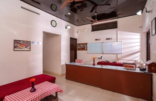 Kumarakom Hotel | Illikkalam Lakeside Cottages