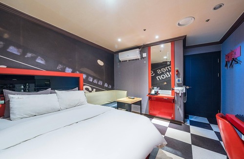 Goyang Hotel | Ilsan Hwajeong June