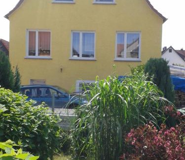 Trusen Apartment | im gelben Haus