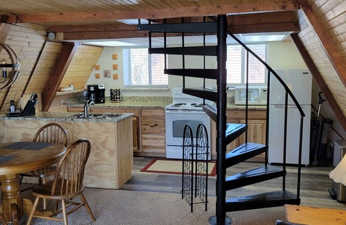 Cripple Creek House | Imagine a romantic couple’s cabin nestled in the heart of the Colorado Rockies
