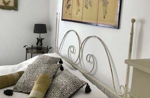 Issigeac Apartment | Imagine in Loft