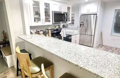 Whitfield House | IMG, Bradenton Beach, Anna Maria, Siesta Key Beach Beautiful & Centrally Located