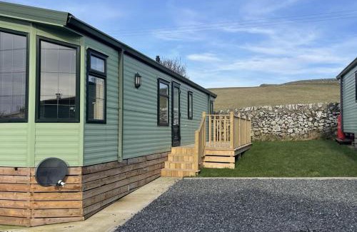 Monreith House | Immaculate 2-Bed Static Caravan at Monrieth