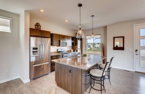 Northridge House | Immaculate 3 bedroom house in Highlands Ranch