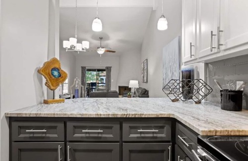 North Mountain Condo | Immaculate and tastefully remodeled condo