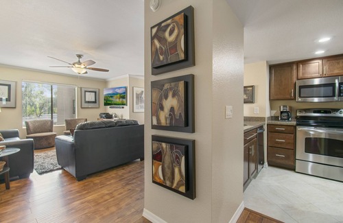 Paradise Valley Village Condo | Immaculate Condo in Prime Scottsdale Location Adjacent to Golf Course!