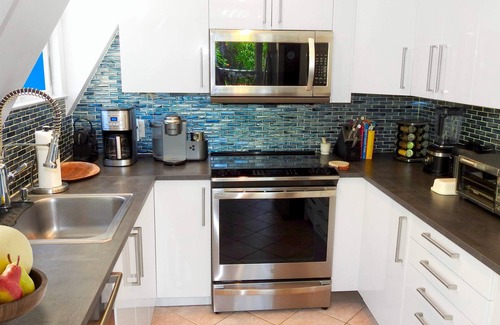 Fire Island Pines House | Immaculate Luxury Fire Island Pines Home, Gourmet Kitchen, Pool, Hot Tub Private