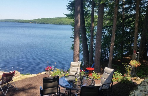 Vassalboro House | Immaculate View On Webber Pond With Boat Rental Option