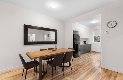 Hochelaga Apartment | Immense Appartement, Spacieux, Lumineux, Près du Centre-ville, Tout Équipé