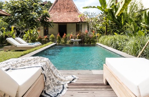 Kedewatan Villa | Immerse yourself in a stylish 2BR Bungalow with PRIVATE POOL in UBUD, Bali!