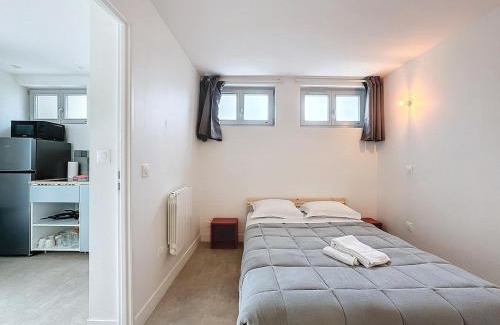 Sablon - Trudaine Apartment | Immeuble idéal groupe - Gare à proximité 19 pers
