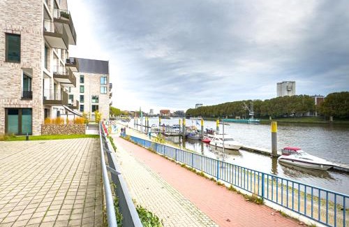 Altstadt Apartment | ImmoStay G#3 Zentrales Apartment mit Balkonblick