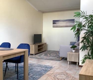 Ladysmith Apartment | Impala Suite -Entire Unit- 2 bedroom with 1 ensuite bathroom