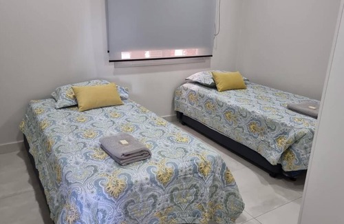 Luque Apartment | Impecable y nuevo, zona aeropuerto!