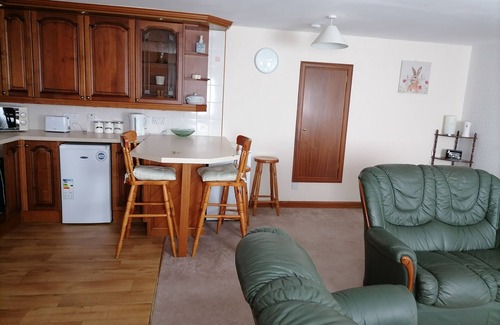 Wick Apartment | Impeccable 2-Bed Flat in Wick