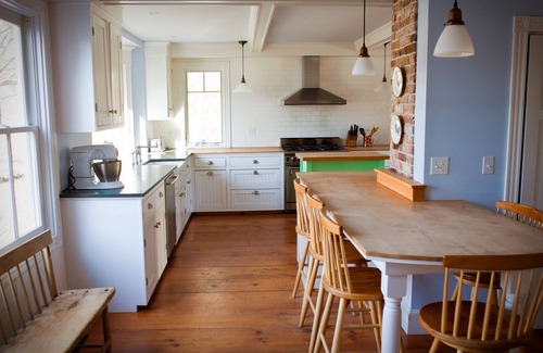 North Yarmouth House | Impeccable estate for 12 ppl, 1 hour to ski