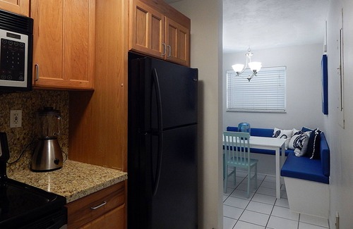 Key Colony Beach Apartment | Impeccably Clean Key Colony Beach Condo Oceanfront Complex