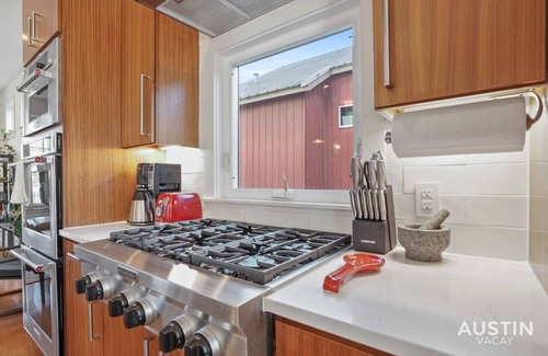 Blackshear-Prospect Hill House | Impressive East Austin Gem | Home That Has it All