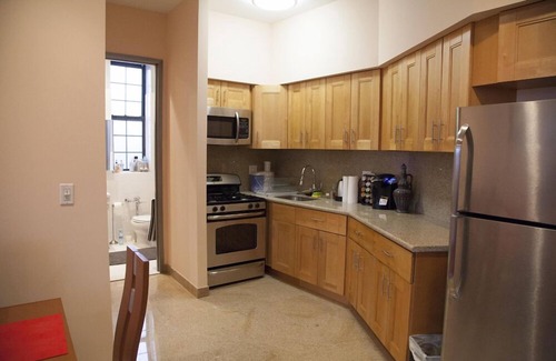 Queens Apartment | Impressive NYC Apartment, 15 Min To Manhattan