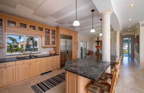 Islamorada House | Impressive Resort Like 5 Bedroom/4.5 Baths with Pool & Dockage in Islamorada!
