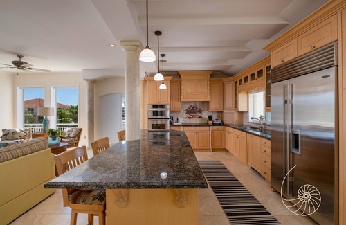 Islamorada House | Impressive Resort Like 5 Bedroom/4.5 Baths with Pool & Dockage in Islamorada!