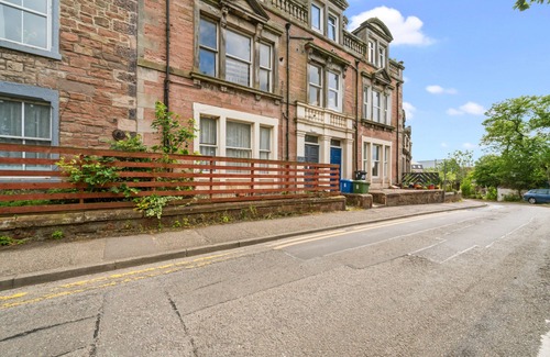 Inverness City Centre Apartment | Imtiaz - 7 Ardconnel Terrace