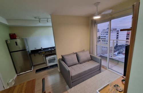 Santo Cristo Apartment | In the Heart of Rio de Janeiro, Air Conditioning, 2 Bedrooms and close to the Sambadrome