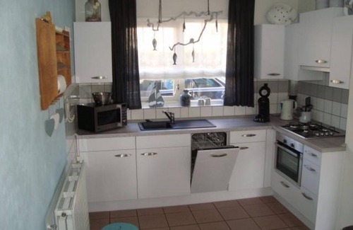 Breskens House | In Breskens, on vacation park Fort Soleil, you will find this semi-detached vacation home Zeezwaluw Nr 29 with a living comfort of approx. 103 m2.
