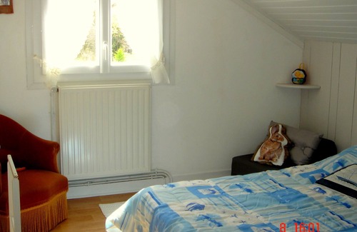 Moelan-sur-Mer House | In Moëlan sur mer, near the wild coast,