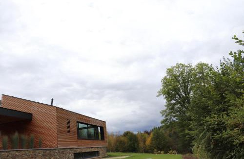Vresse-sur-Semois House | In Monte