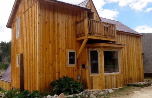 Pitkin Cabin | in Pitkin Town, on Quartz Creek, Satisfy Your Taste For Adventure