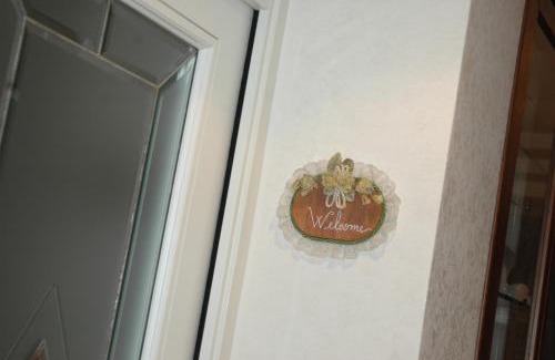 Zona XIX Casal Morena Apartment | In Rome in an elegant apartment for 4 people, Deluxe with Jacuzzi