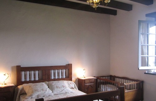 Sare Apartment | In Sare, character apartment of 400 m² in typical Basque house with 6 bedrooms