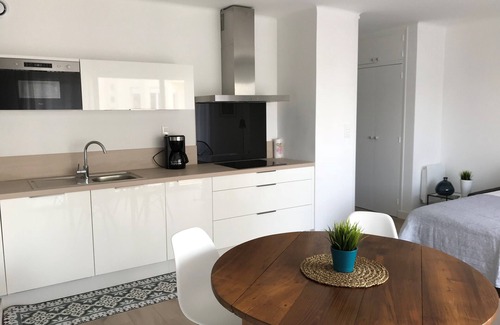 Benodet Apartment | In the heart of Bénodet, nice studio with view of the Odet