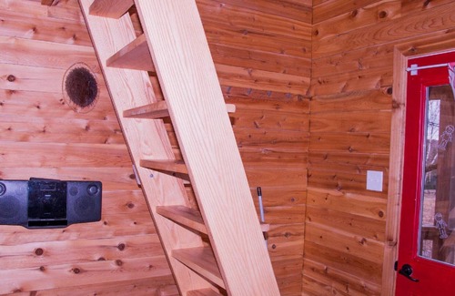 Wentworth-Nord Ski Chalet | In the heart of the Laurentians in the middle of nature with its lakes