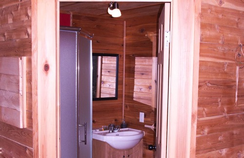 Wentworth-Nord Ski Chalet | In the heart of the Laurentians in the middle of nature with its lakes