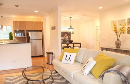 Virginia Highland House | In The Heart Of Everything