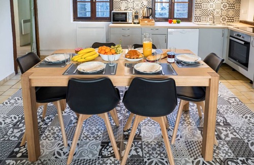 Joigny Apartment | In the heart of Joigny 5 sleeps