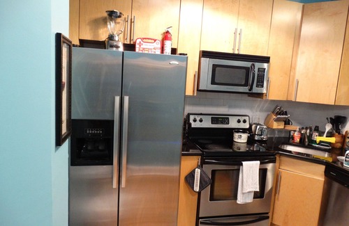Graduate Hospital Apartment | In the heart of Philadelphia