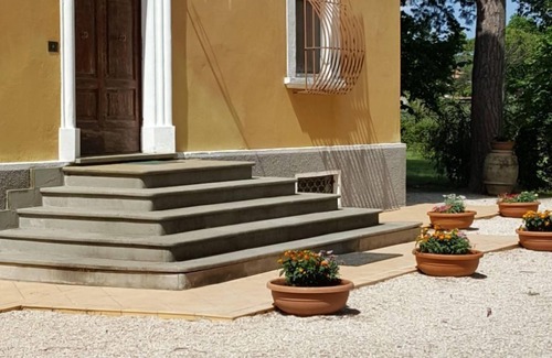Lidarno Villa | In the heart of Umbria for rent a historic building surrounded by greenery