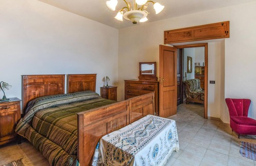 Aieta Apartment | In the historic heart of Aieta welcomes you this beautiful apartment.