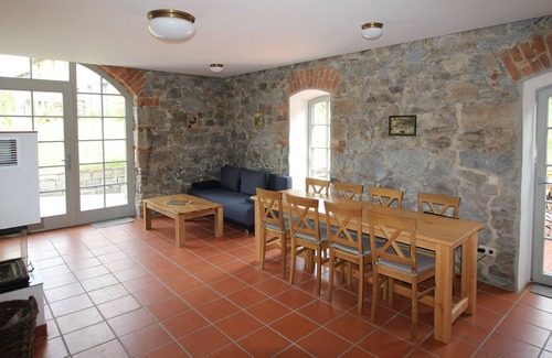 Malschwitz House | in the middle of Upper Lusatia - in the middle of nature - apple barn Cannewitz