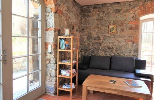 Malschwitz House | in the middle of Upper Lusatia - in the middle of nature - apple barn Cannewitz