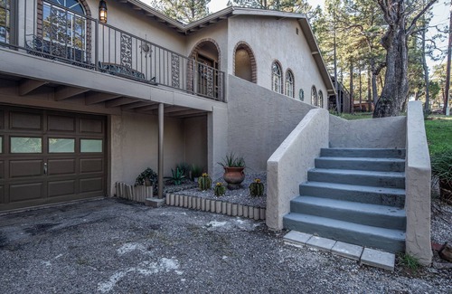 Ruidoso Cabin | In the Pines