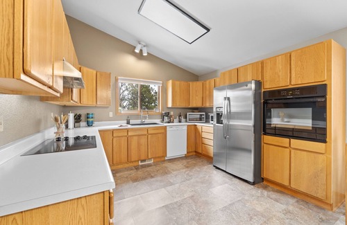 Rapid City House | In the Trees, Close to Town!