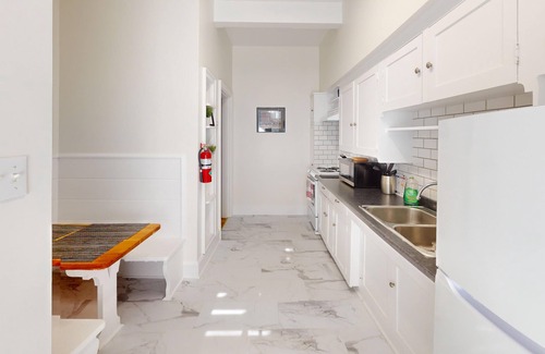 Wolfville Apartment | In Town and Close to Acadia - Apt.# 3 Ground Level